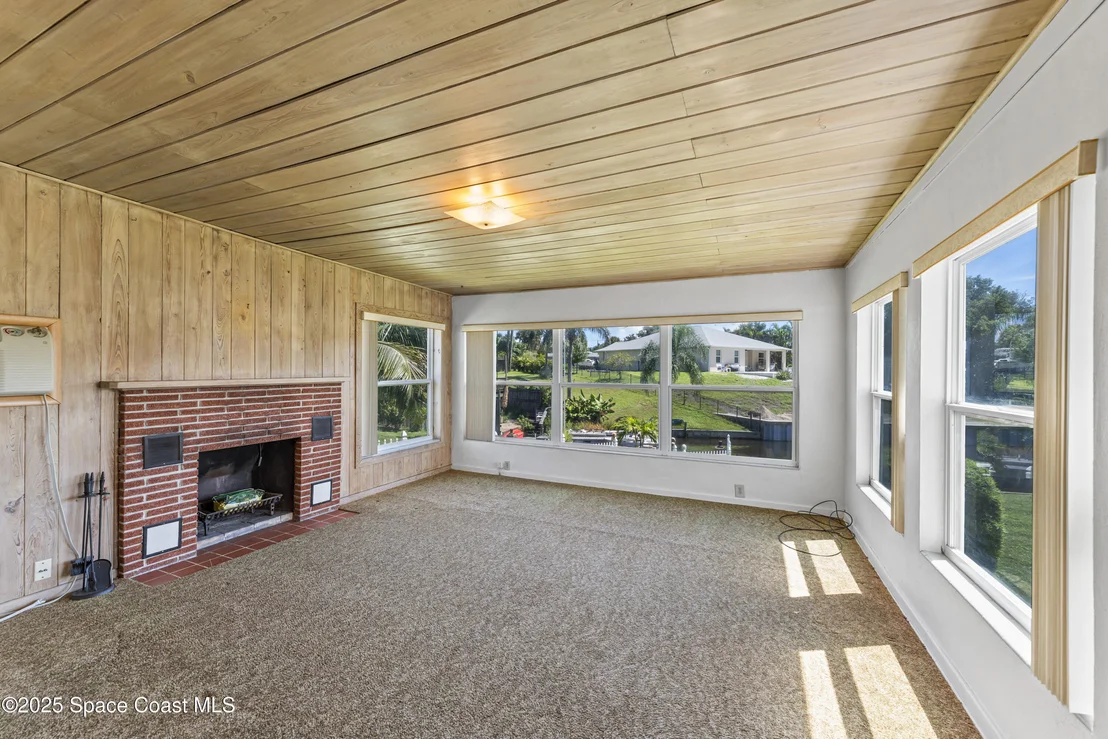 Photo of 1173 Sun Circle E