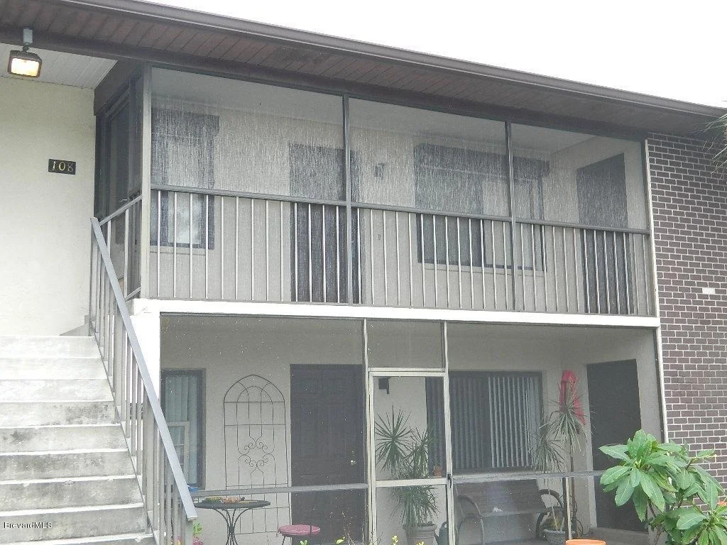 Photo of Unit 108 at 3213 Murrell Road