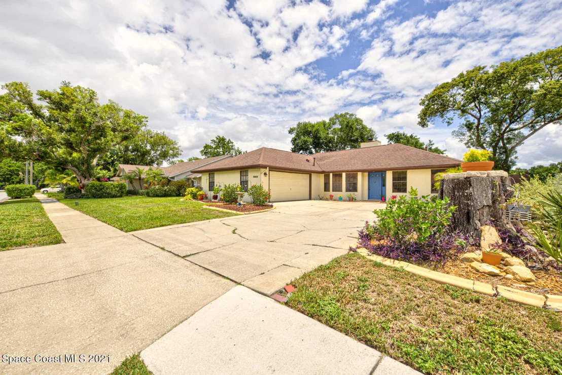 Photo of 3812 Wethersfield Circle