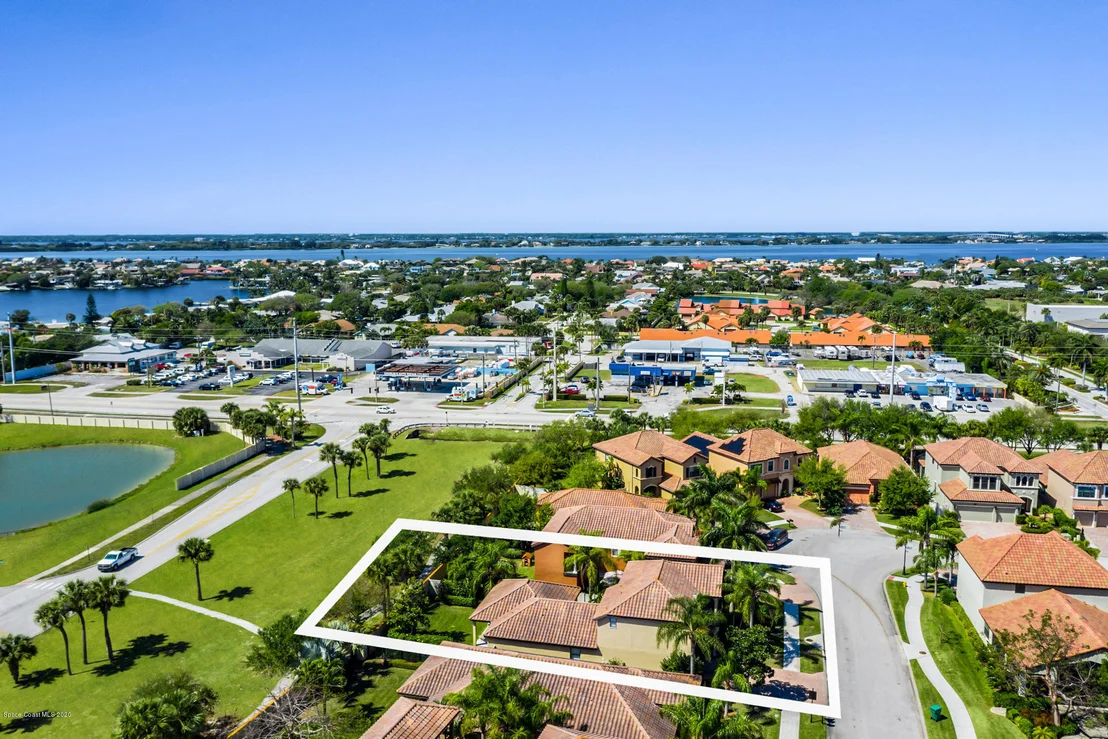 Photo of 439 Montecito Drive