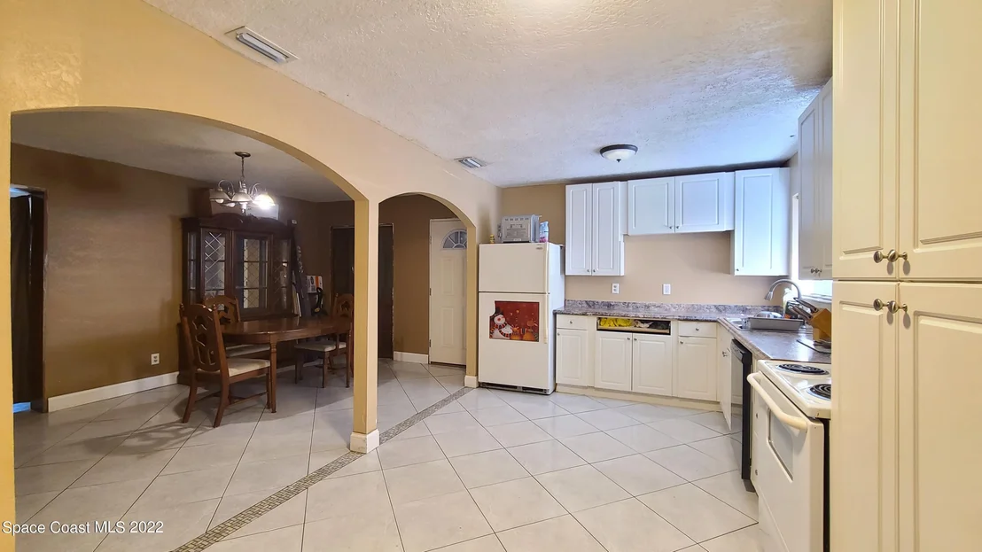 Photo of 1108 Myrtle Lane