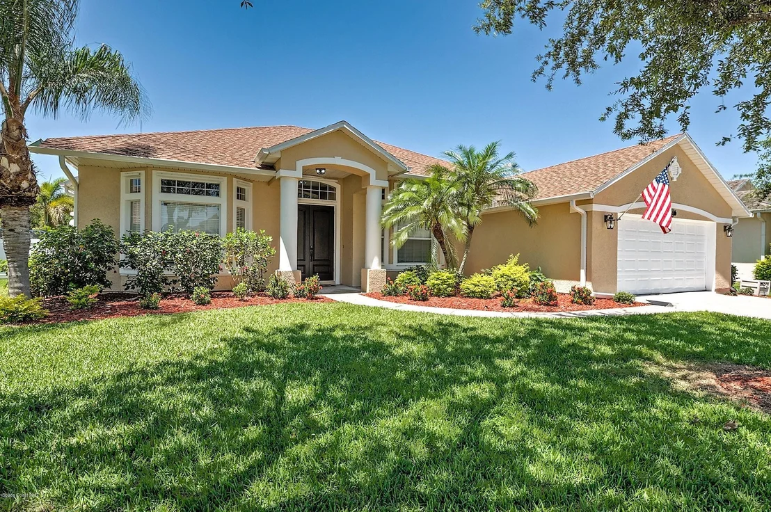 Photo of 1611 Whitman Drive