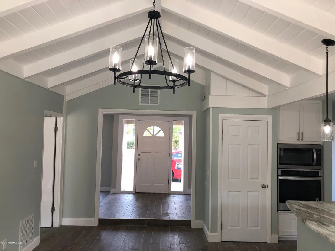 Photo of 210 Sand Pine Road