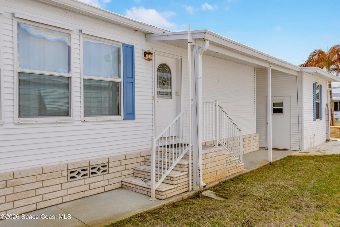 Photo of 859 Tamarind Circle