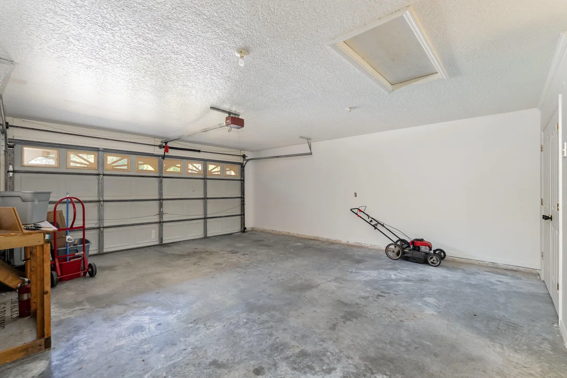 Photo of 6364 Dane Avenue