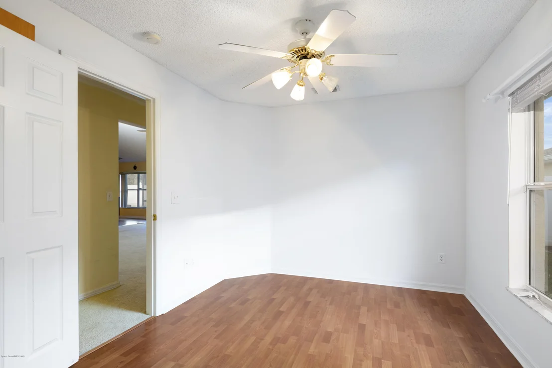 Photo of 1490 Whitman Drive