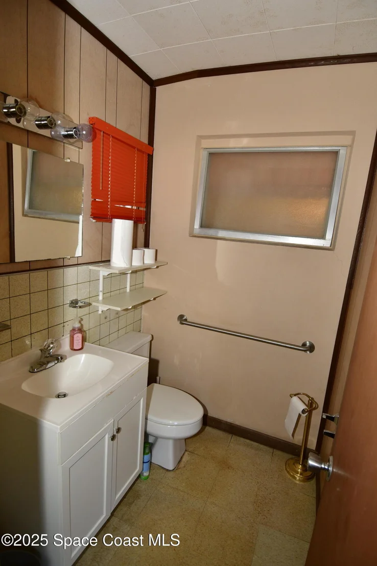 Photo of 313 Jupiter Drive