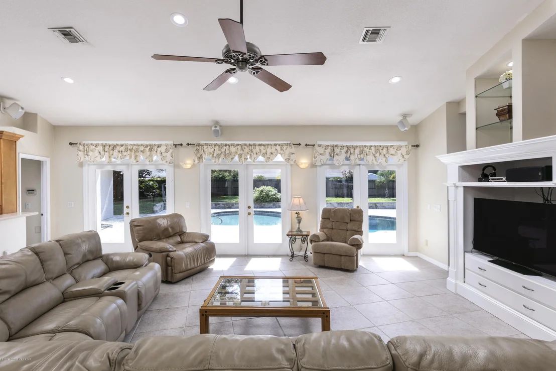 Photo of 7923 Glen Abbey Circle