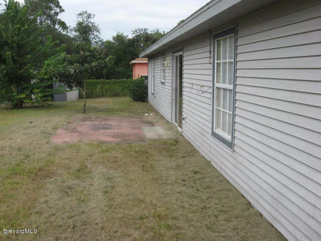 Photo of 6120 Wilderness Avenue