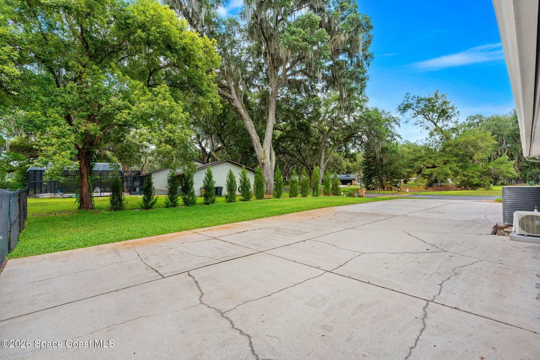 Photo of 3271 Majestic Oak Drive