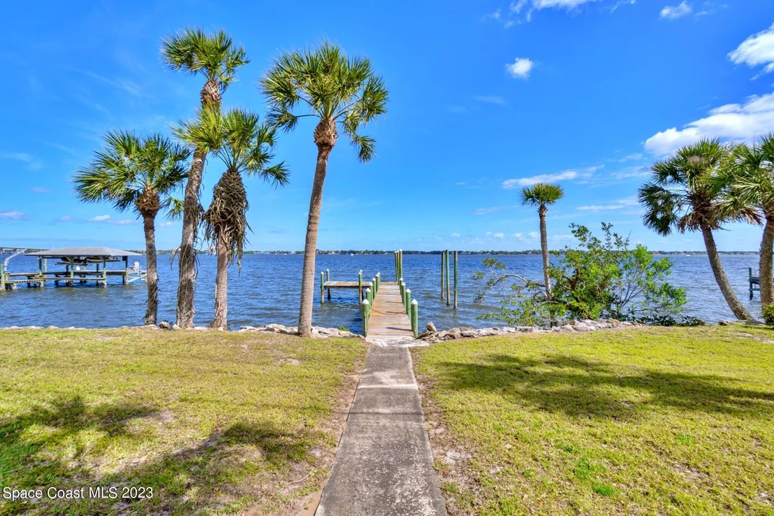 Photo of 535 Rockledge Drive