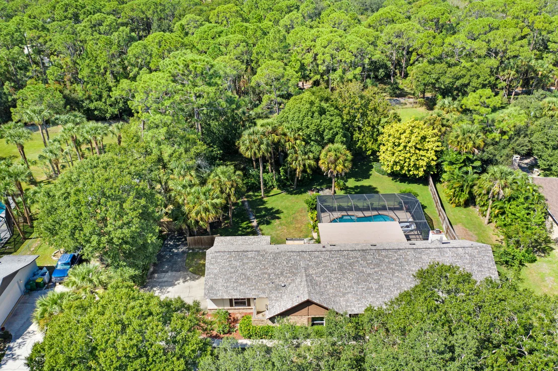 Photo of 1720 Hidden Lake Drive