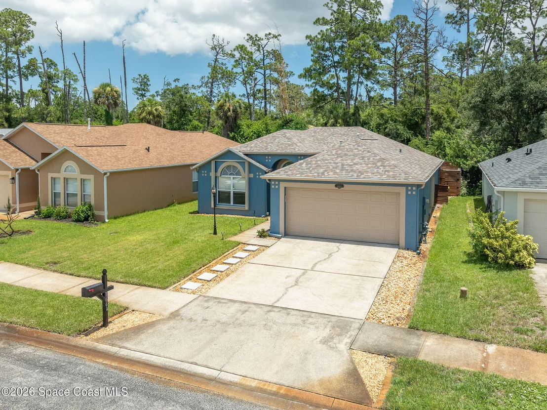 Photo of 1664 Vista Lake Circle