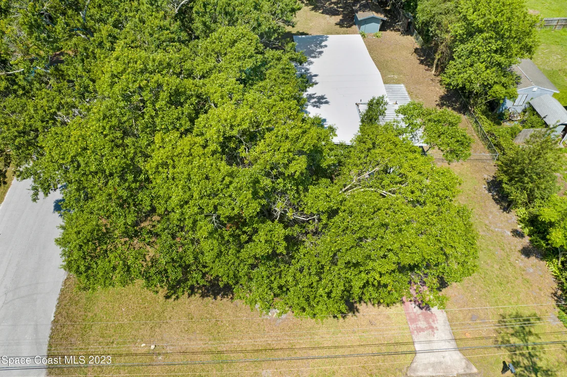 Photo of 5720 Travis Street