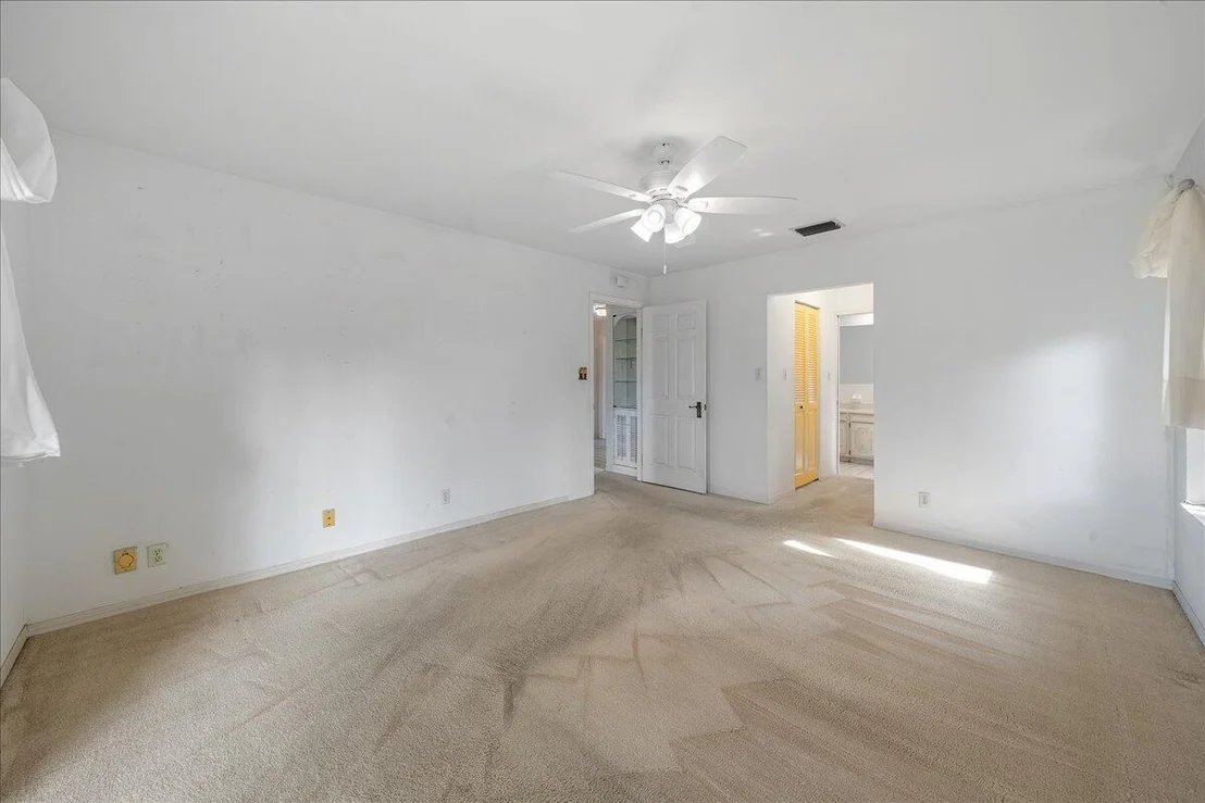Photo of 1748 Bay Shore Drive