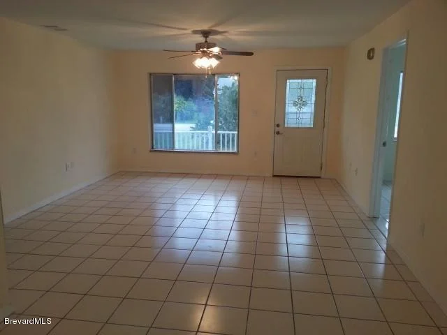 Photo of 6790 Sandhill Drive