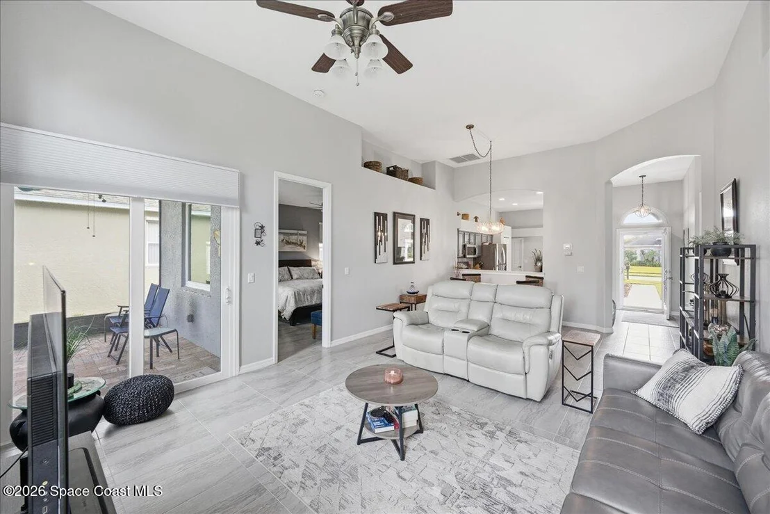 Photo of 4570 Portage Trail