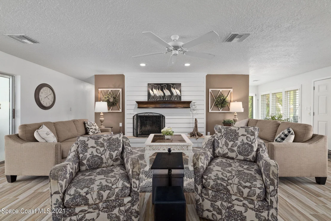 Photo of 616 Hibiscus Trail