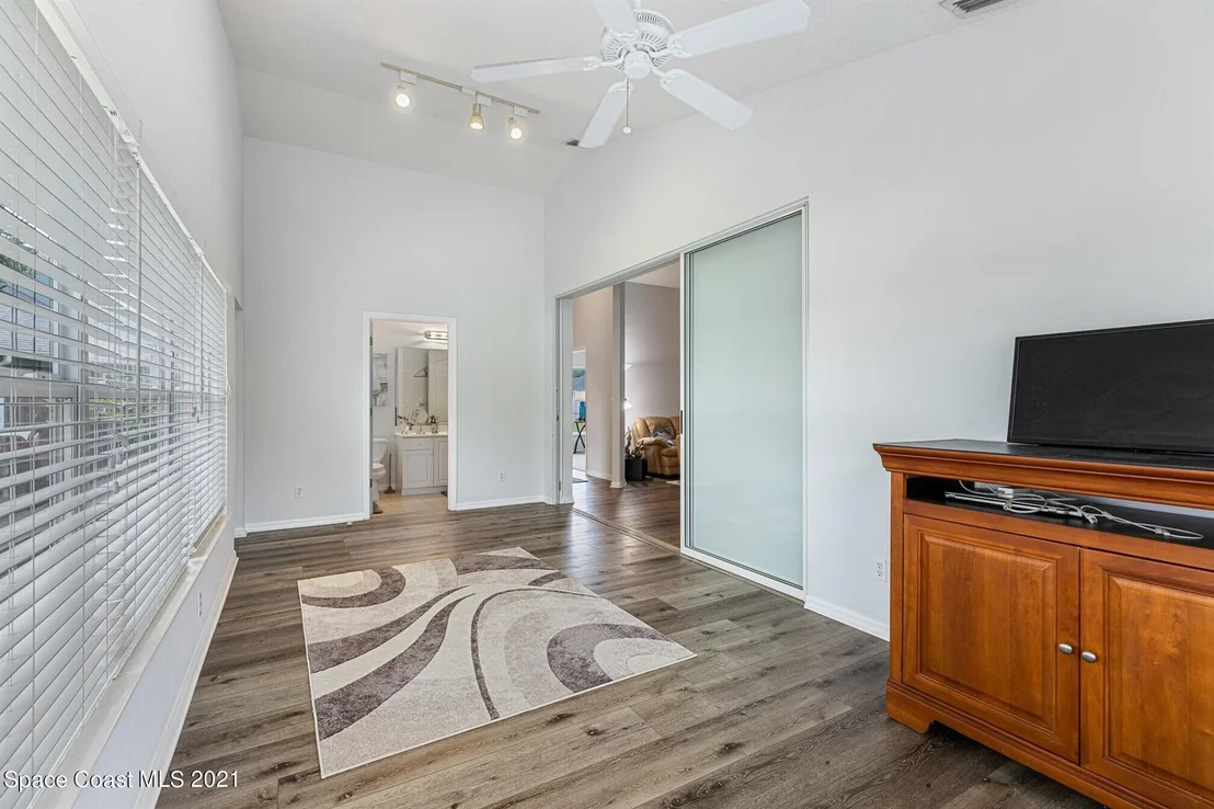 Photo of 2355 Addington Circle