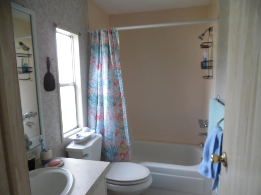 Photo of 7480 Blackhawk Road