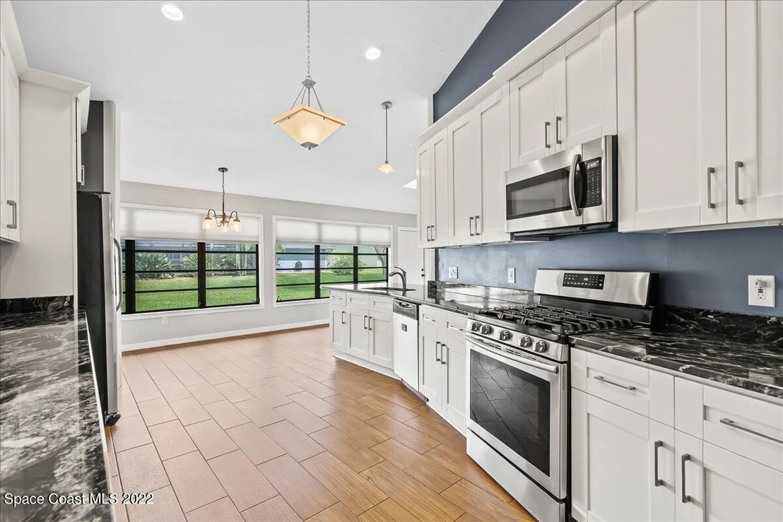 Photo of 1272 Silver Lake Drive