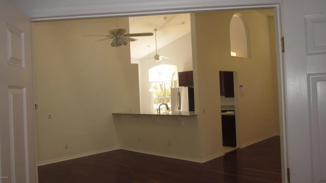 Photo of 474 Prestwick Court