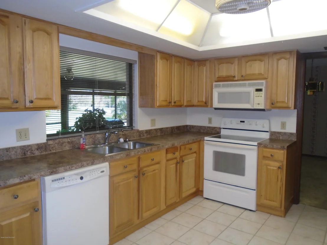 Photo of 700 Turnberry Drive