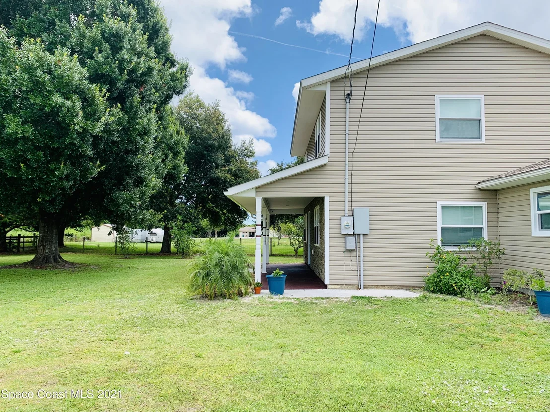 Photo of 3155 Lionel Road