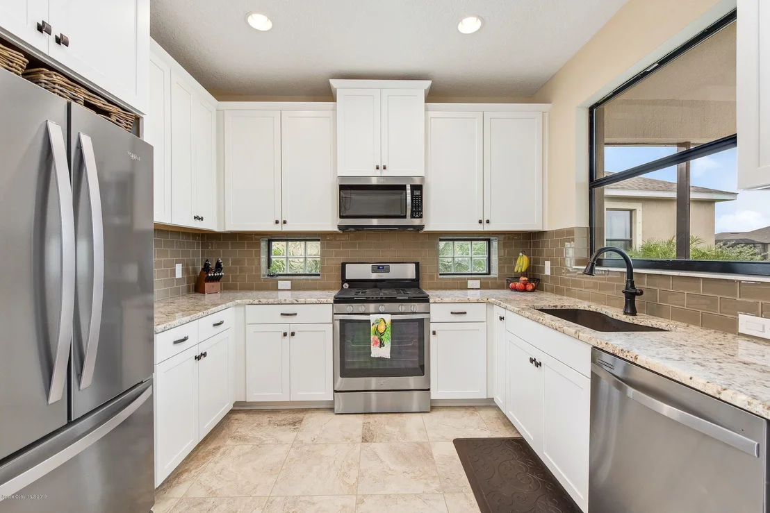 Photo of 7457 Bluemink Lane