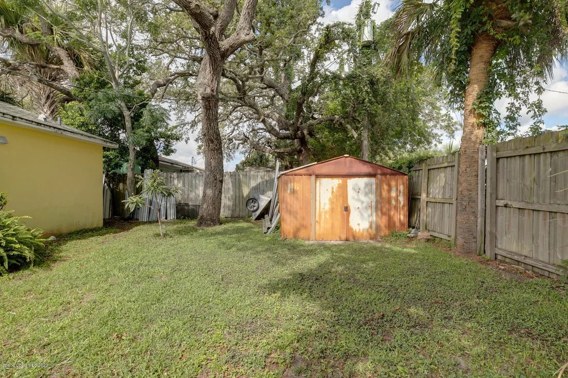 Photo of 1070 Riverdale Drive