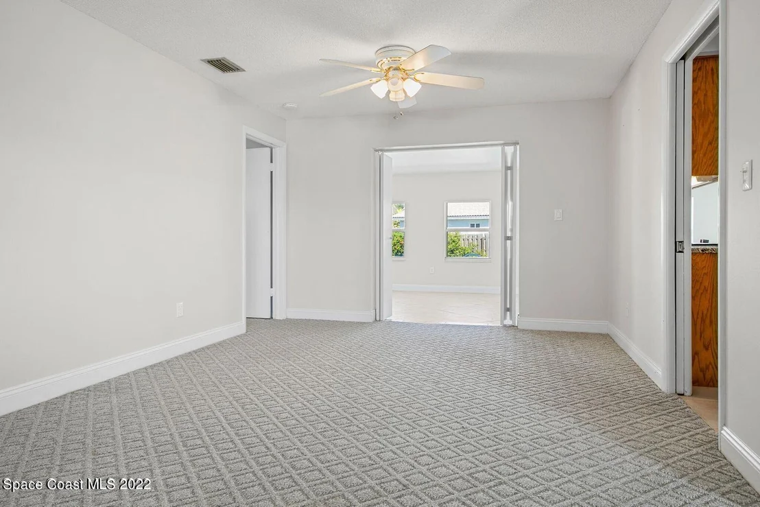 Photo of 304 Dorset Drive