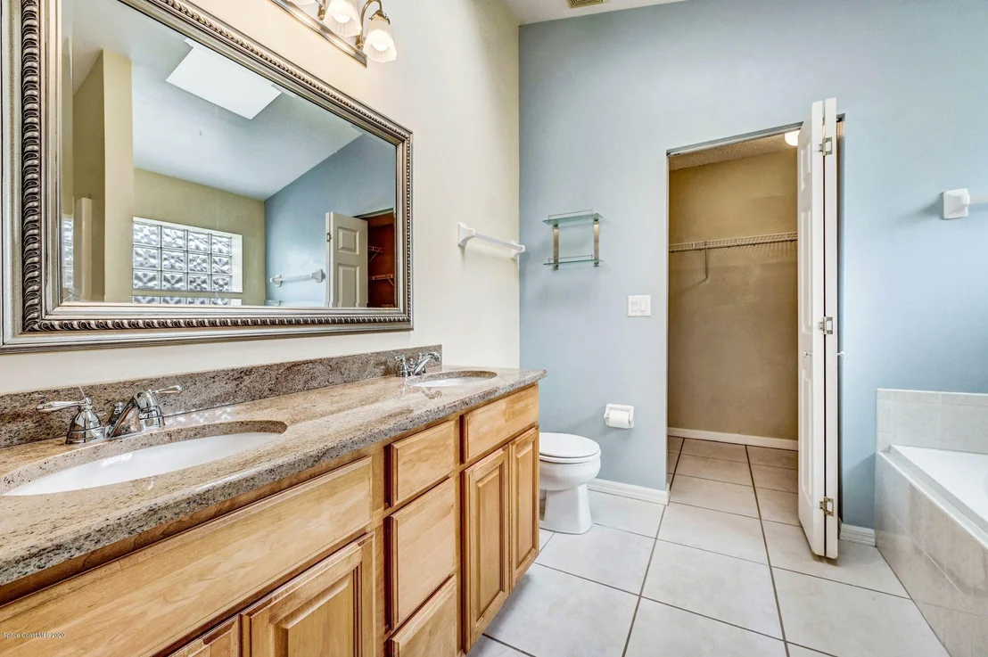 Photo of 965 Sabal Grove Drive