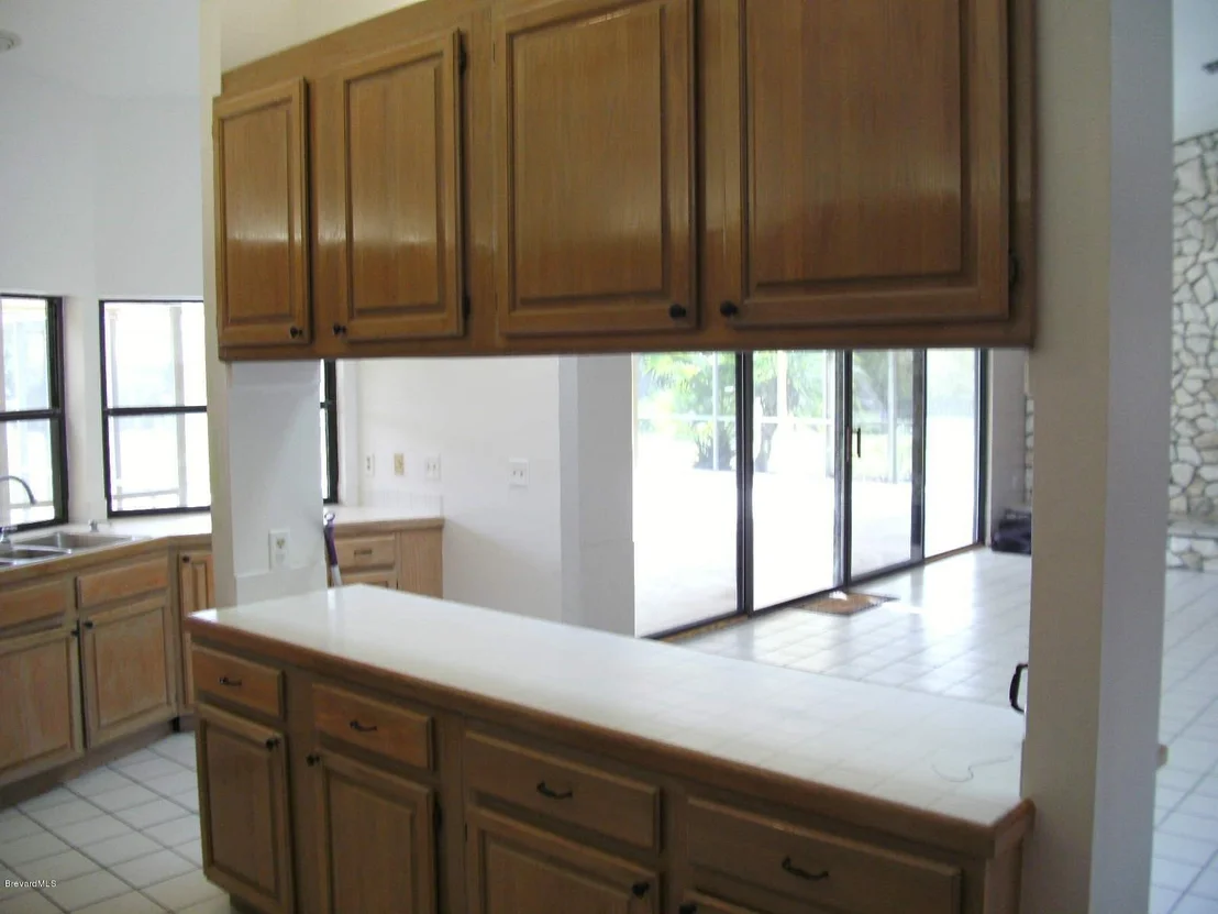 Photo of 544 Deerfield Drive