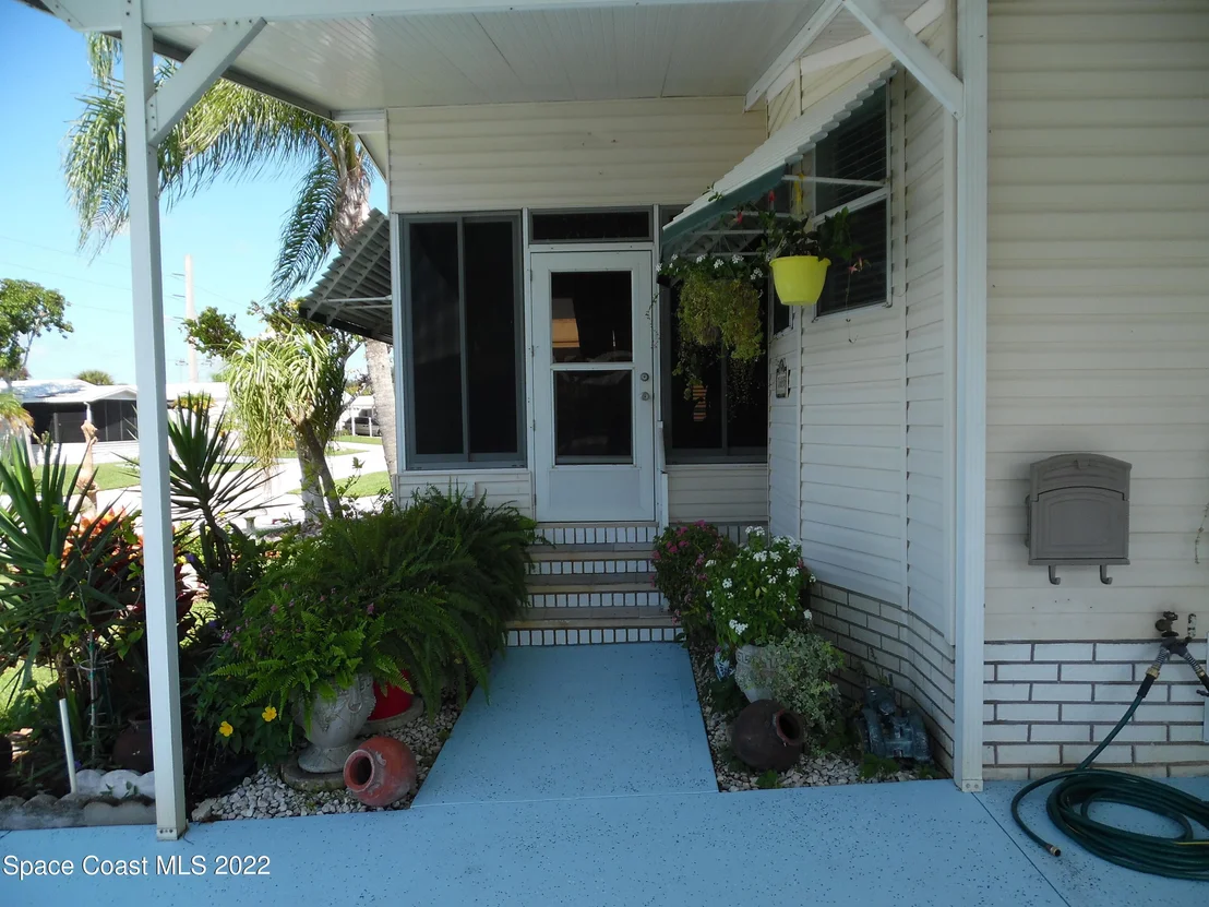 Photo of 7685 Chasta Road