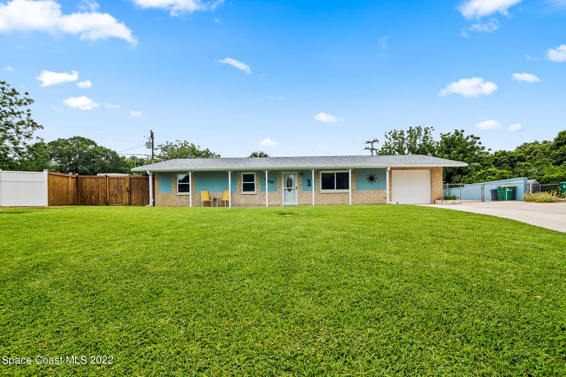 Photo of 1719 Shady Lane