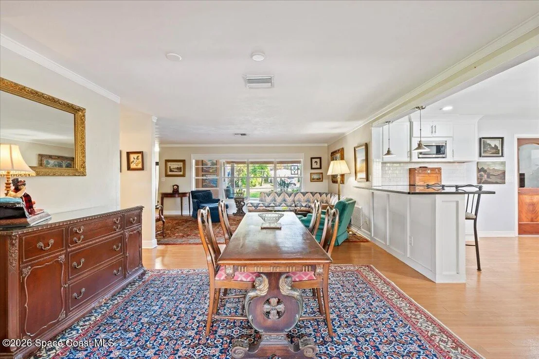 Photo of 333 Cocoa Avenue