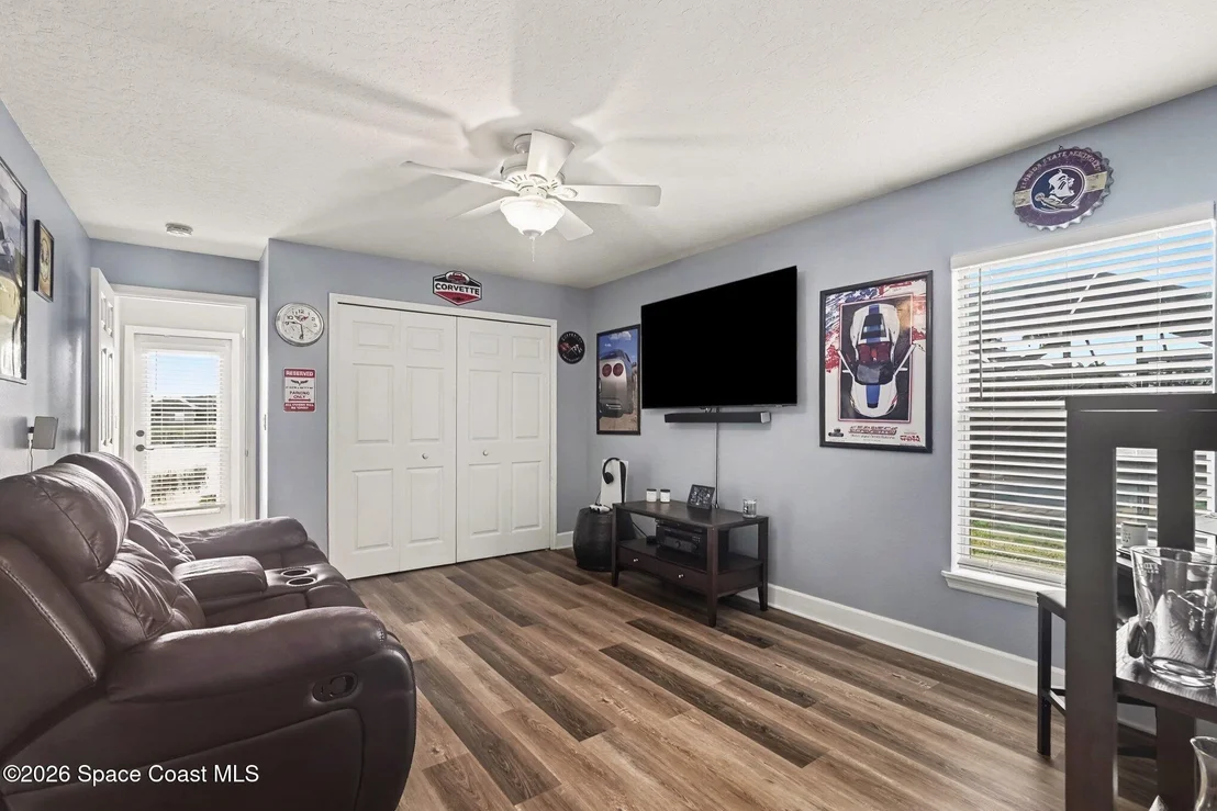 Photo of 1493 Old Millpond Road