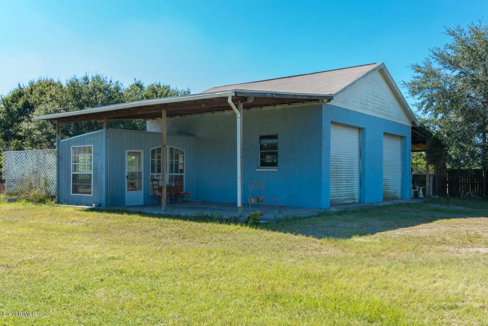 Photo of 555 Hall Road
