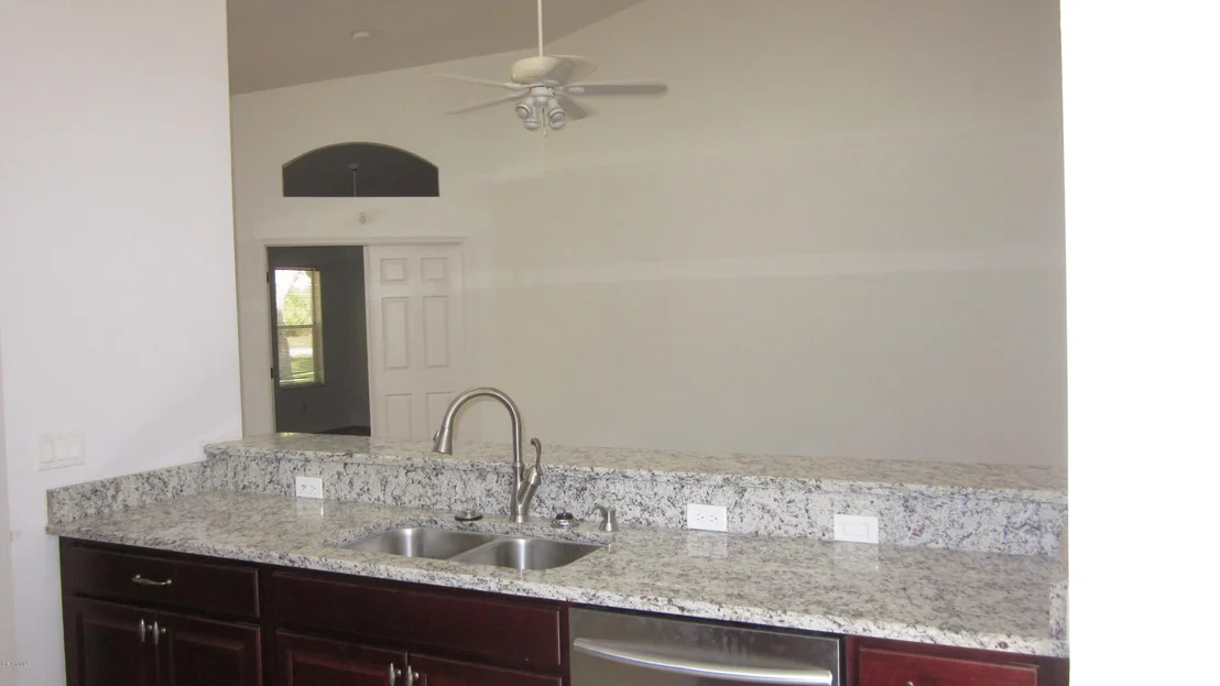 Photo of 474 Prestwick Court
