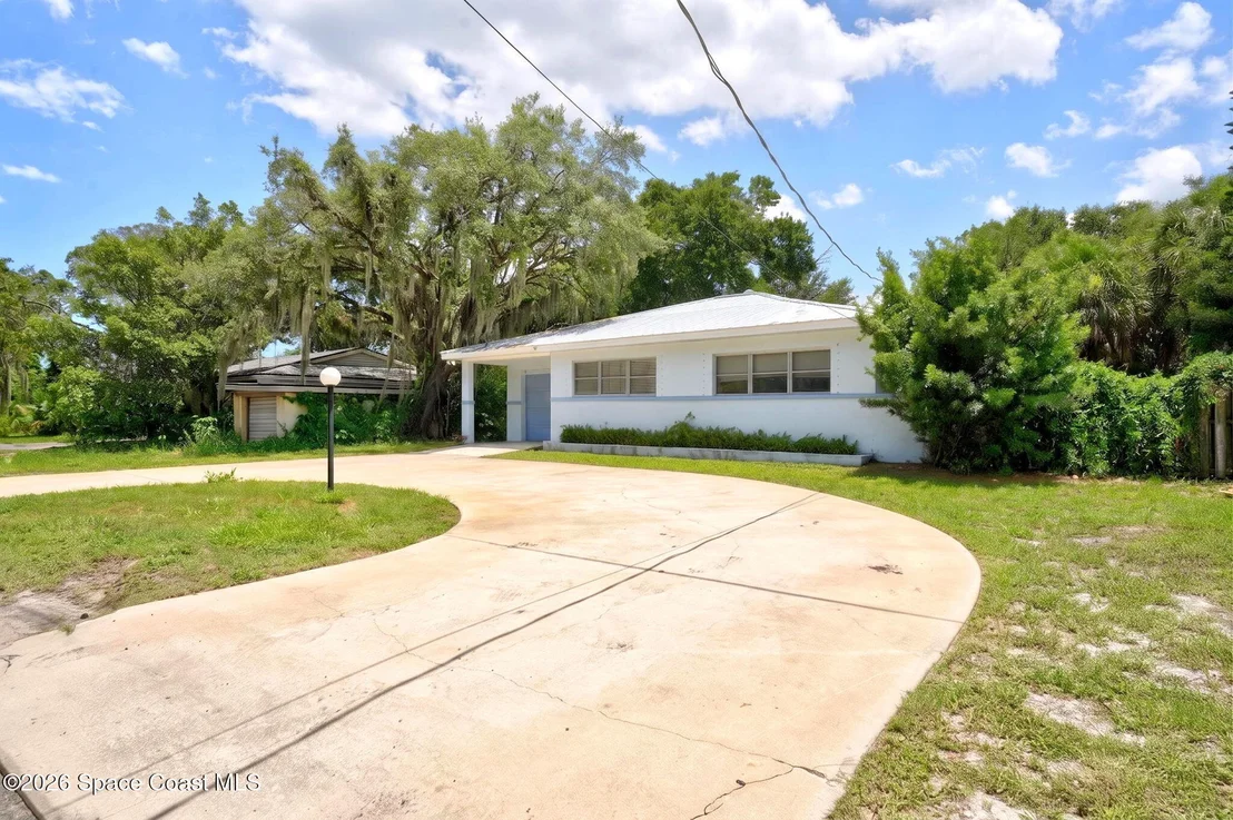 Photo of 2345 Honeybrook Drive
