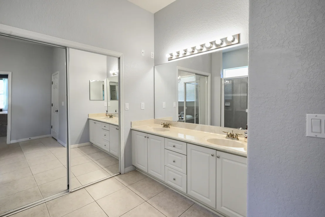Photo of 4779 Chastain Drive