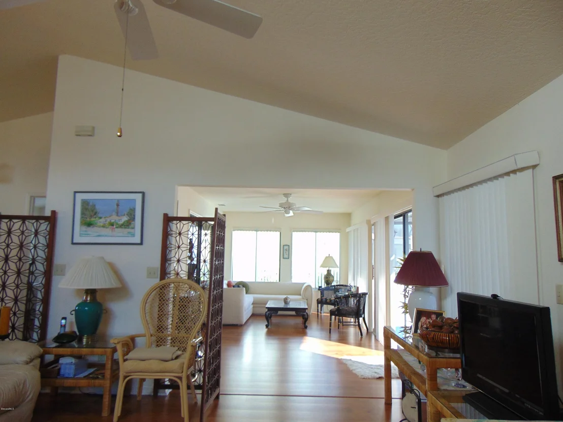 Photo of 1633 Independence Avenue