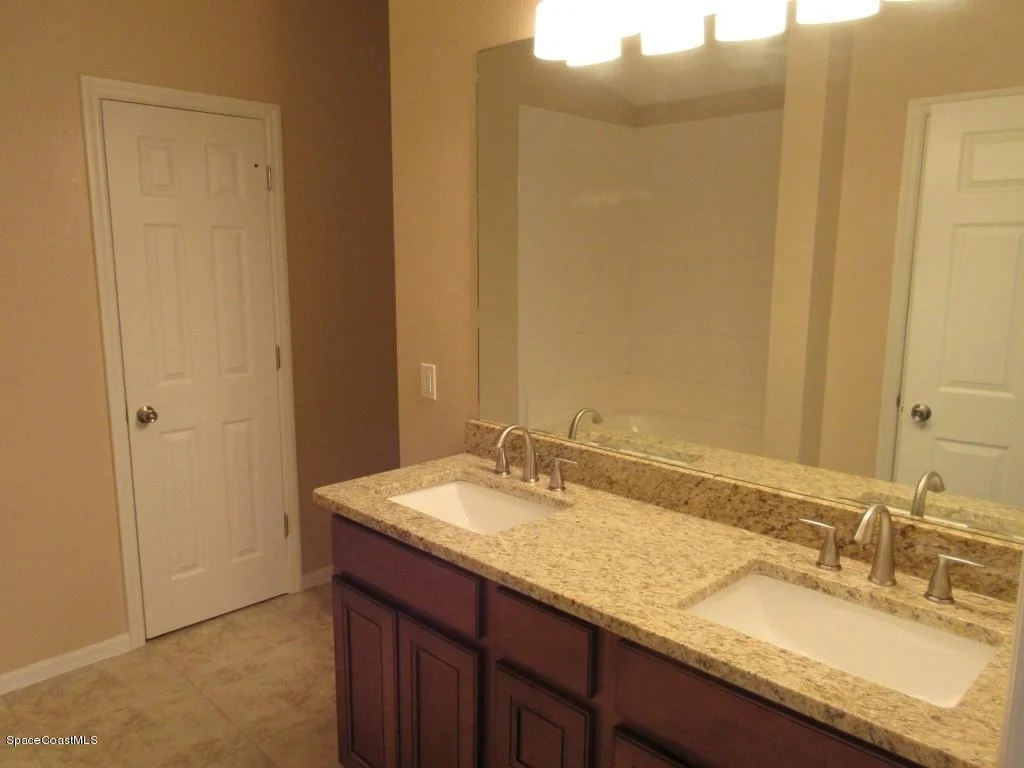 Photo of 4631 Decatur Circle