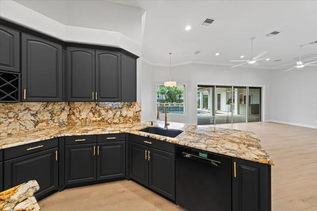 Photo of 405 Newport Drive