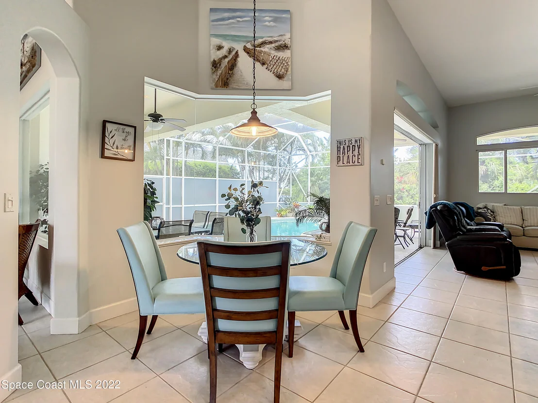Photo of 862 Thrasher Drive
