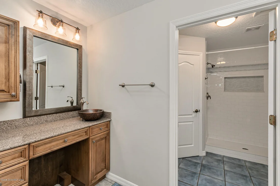 Photo of 2240 Pine Meadow Avenue