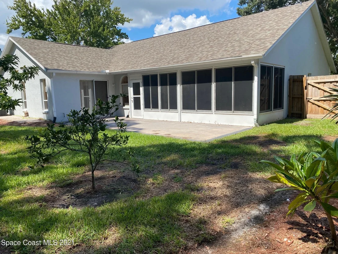 Photo of 935 Osprey Lane