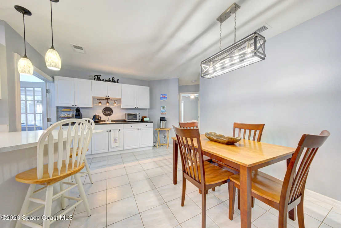 Photo of 6520 Adrian Street
