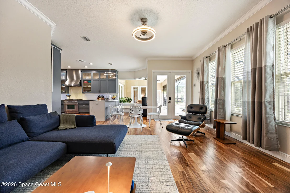 Photo of 6197 Arlington Circle