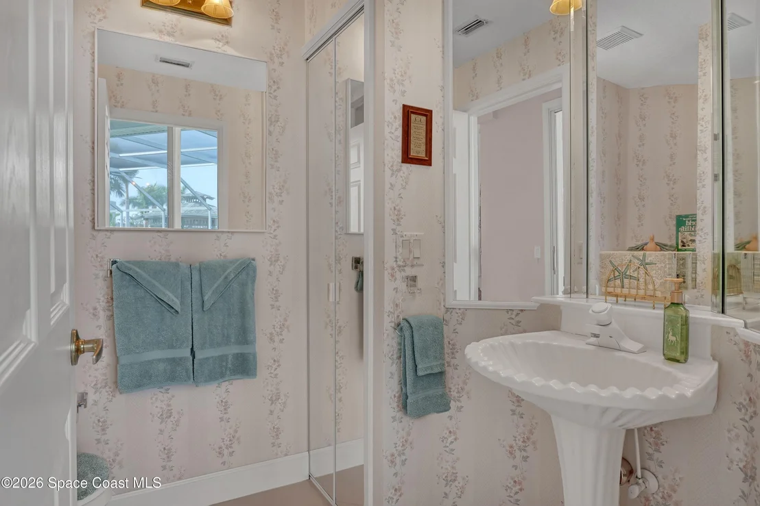 Photo of 1530 Bay Shore Drive